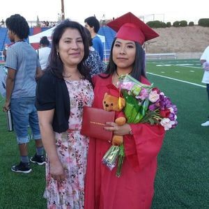 Meet your Posher, Noemi